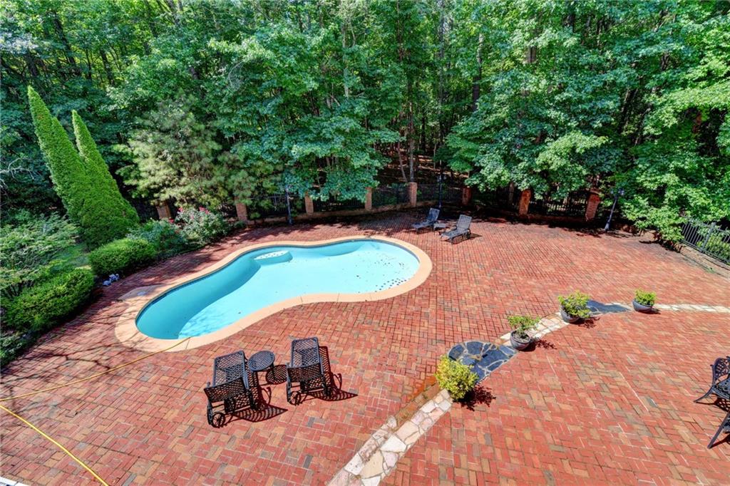 385 5 Acre Road Alpharetta, GA 30004 - Photo 32 of 37