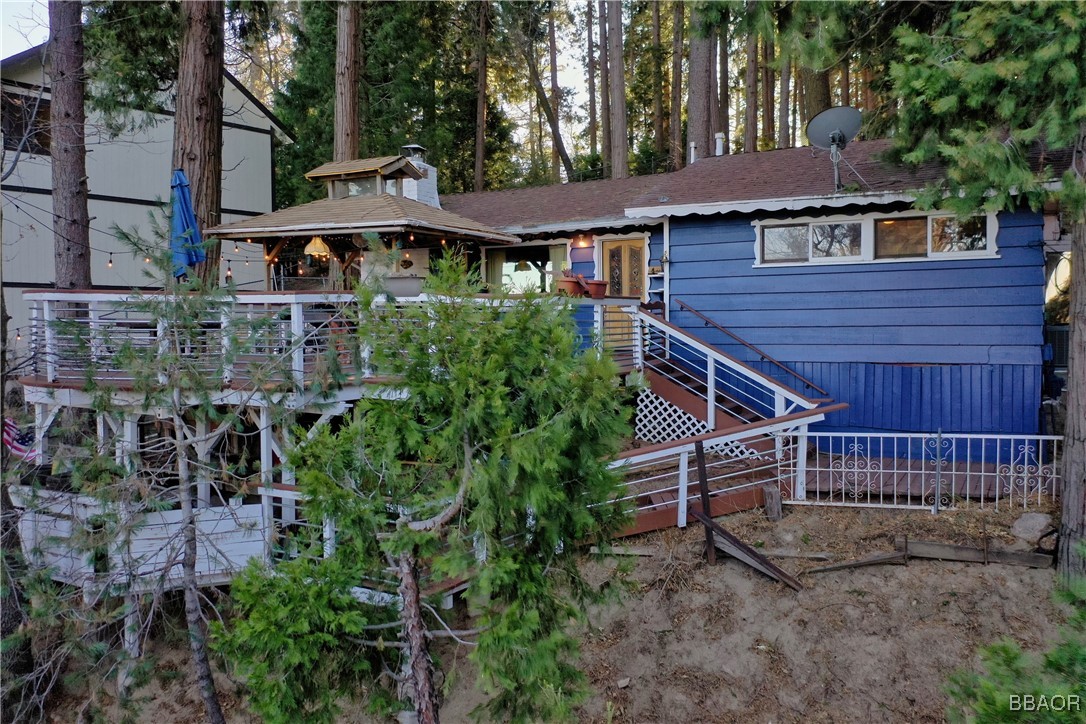 24607 Bernard Drive Crestline, CA 92325 - Photo 4 of 31