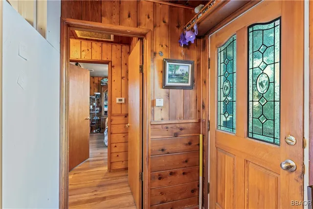 $300,000 | 24607 Bernard Drive, Crestline, CA 92325