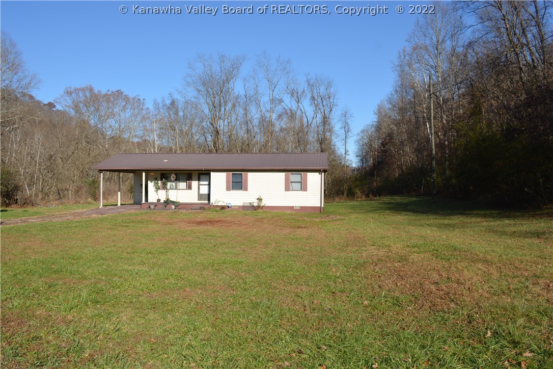 158 Scites Ridge Midkiff, WV 25540 - Photo 2 of 13 Gallery Image 2