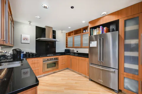 680 North Lake Shore Drive, Unit 322, Chicago, IL 60611