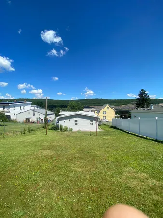 $98,900 | 206 West Early Avenue, Coaldale, PA 18218