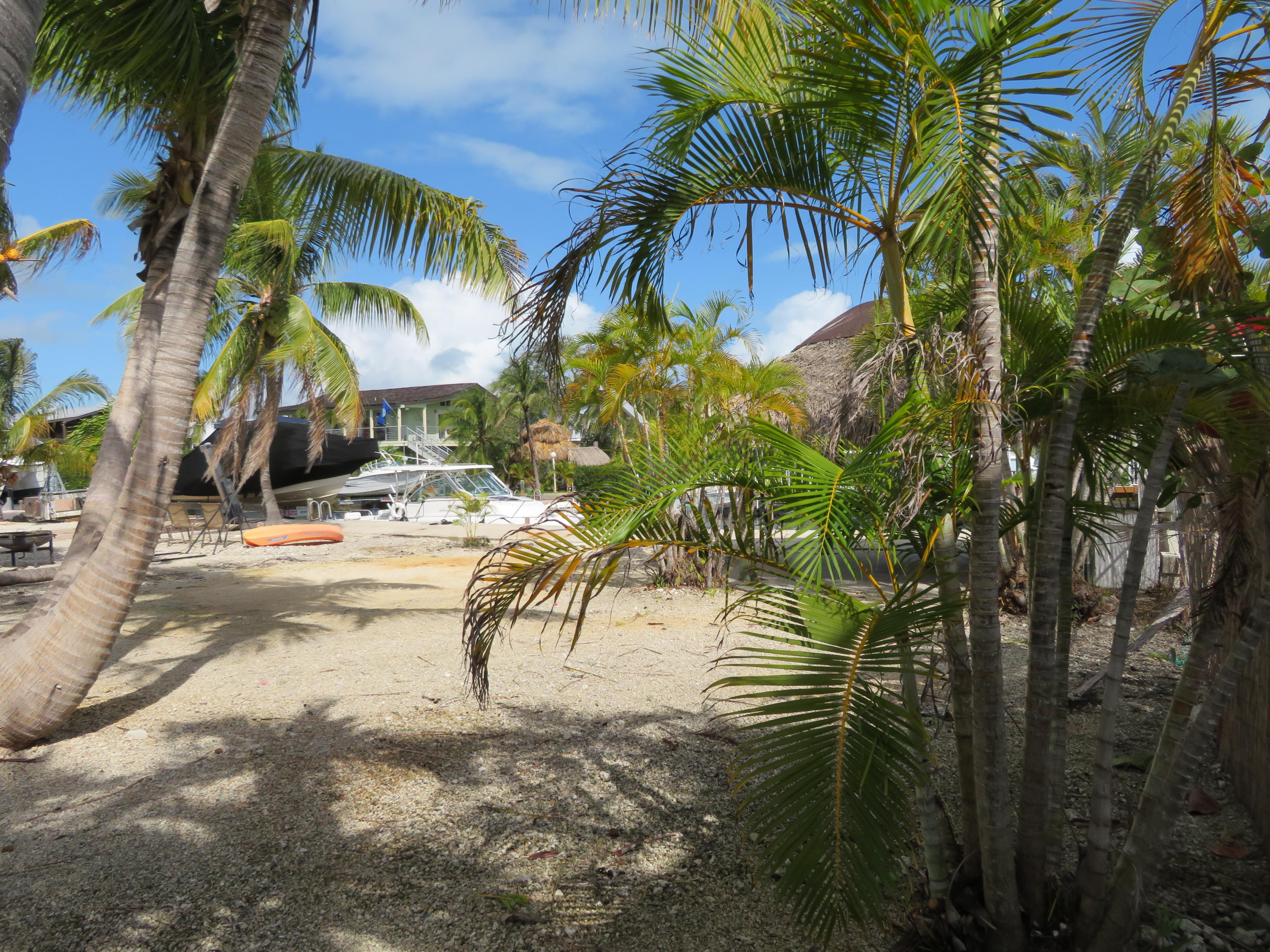 618 La Paloma Road Key Largo, FL 33037 - Photo 8 of 42 2019-02-11 03.10.23
