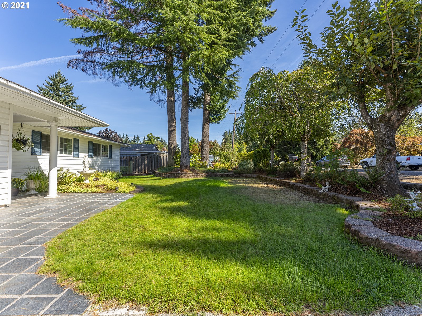 14107 South Caufield Road Oregon City, OR 97045 - Photo 2 of 31 Gallery Image 2