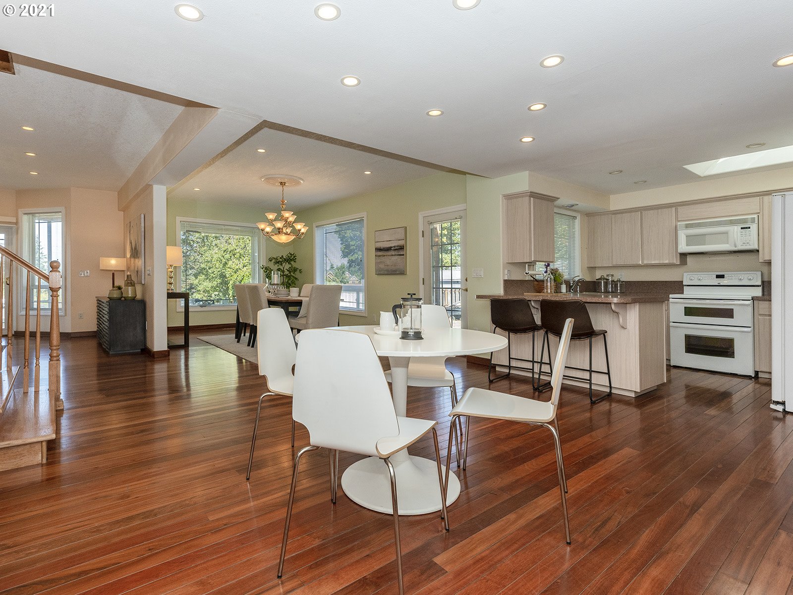 14107 South Caufield Road Oregon City, OR 97045 - Photo 15 of 31 Gallery Image 15