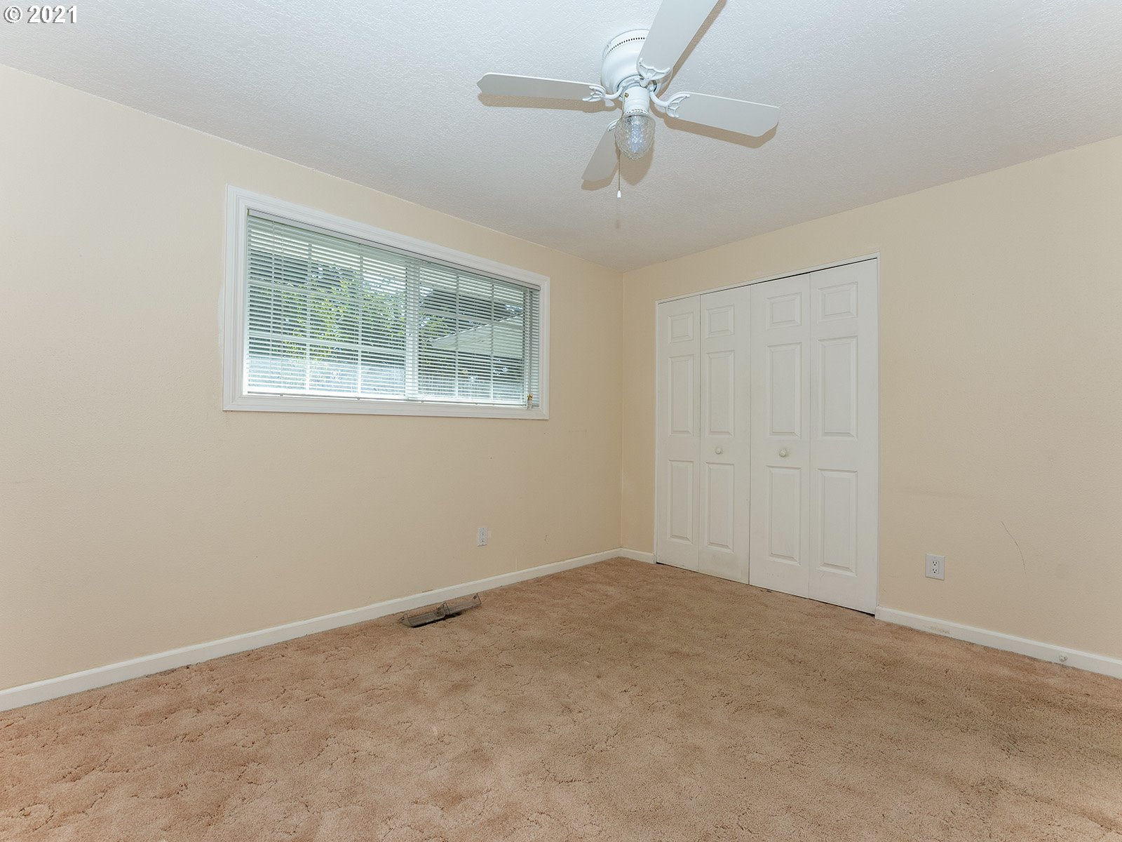 14107 South Caufield Road Oregon City, OR 97045 - Photo 20 of 31 Gallery Image 20