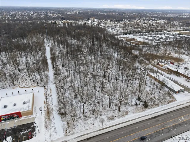 $750,000 | 5047 Transit Road, Lancaster, NY 14043