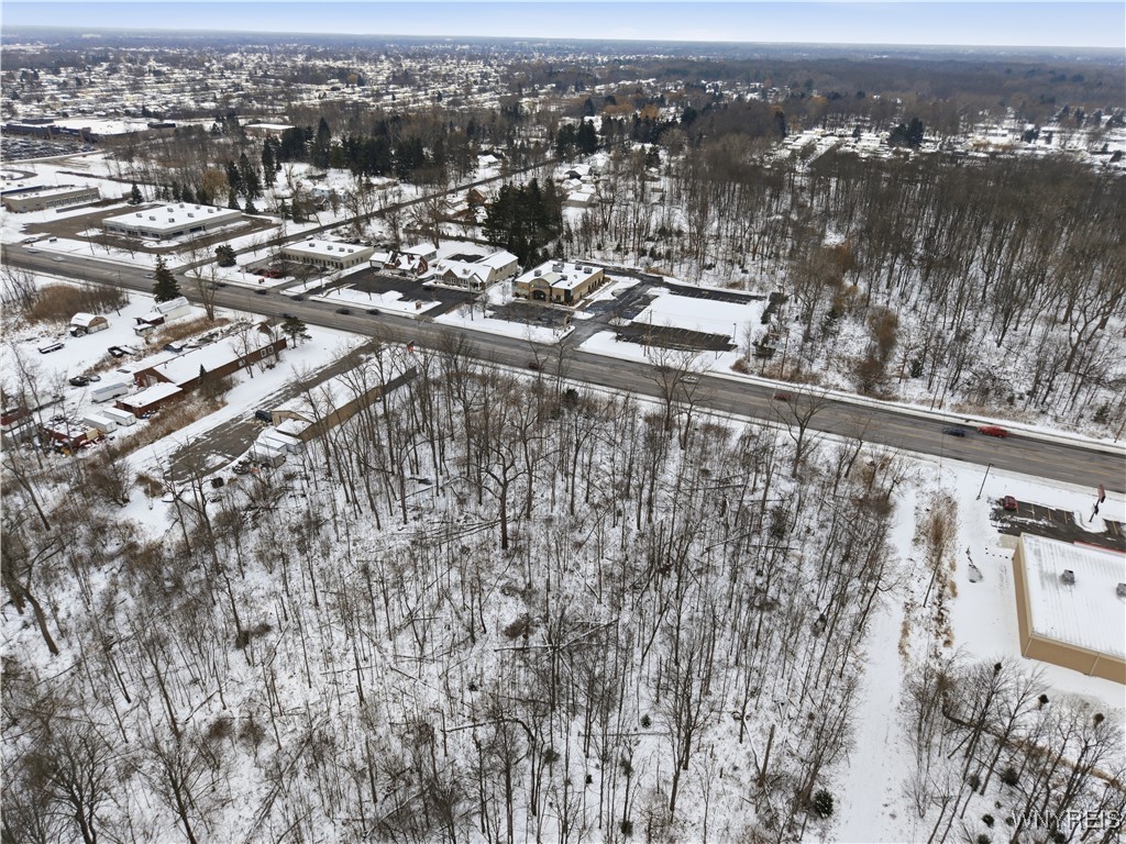 5047 Transit Road Lancaster, NY 14043 - Photo 4 of 9