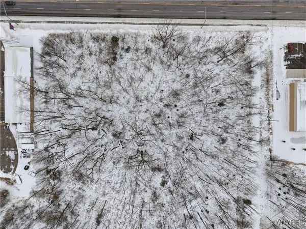 $750,000 | 5047 Transit Road, Lancaster, NY 14043