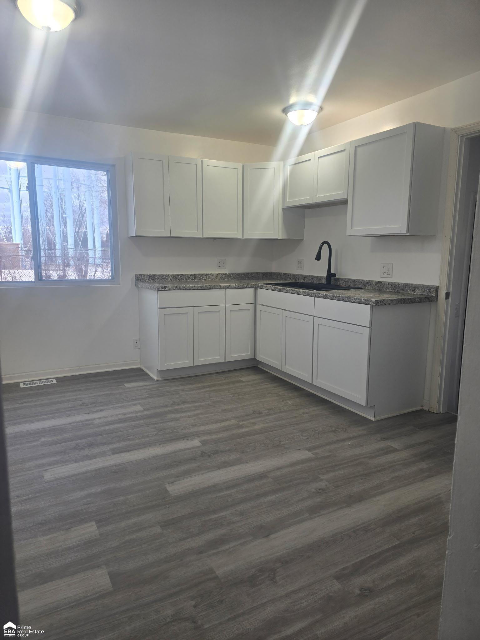 1470 Barch Road Mount Morris, MI 48458 - Photo 8 of 14 50165861-93cfbdf8-9230-4ccf-8b22-8a5efc613c42.JPG