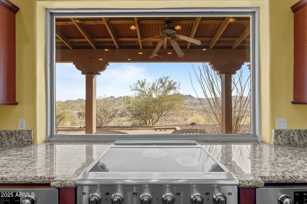 $1,850,000 | 115 East VÃa Del Cielo, Wickenburg, AZ 85390