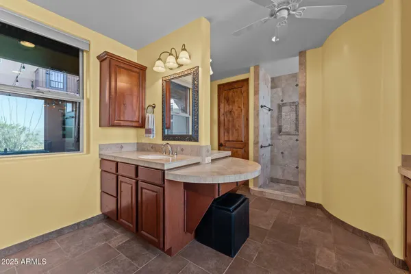 $1,850,000 | 115 East VÃa Del Cielo, Wickenburg, AZ 85390