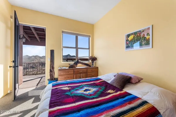 $1,850,000 | 115 East VÃa Del Cielo, Wickenburg, AZ 85390