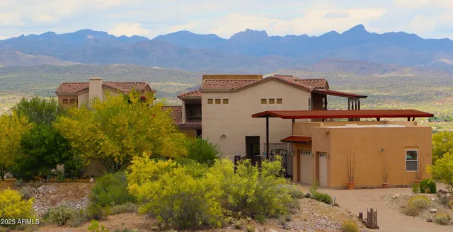 $1,850,000 | 115 East Vía Del Cielo, Wickenburg, AZ 85390