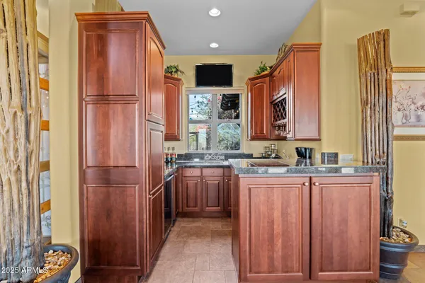 $1,850,000 | 115 East VÃa Del Cielo, Wickenburg, AZ 85390