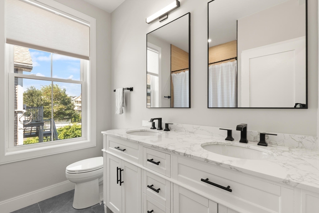 183 Fuller Street, Unit 1 Boston, MA 02124 - Photo 22 of 36