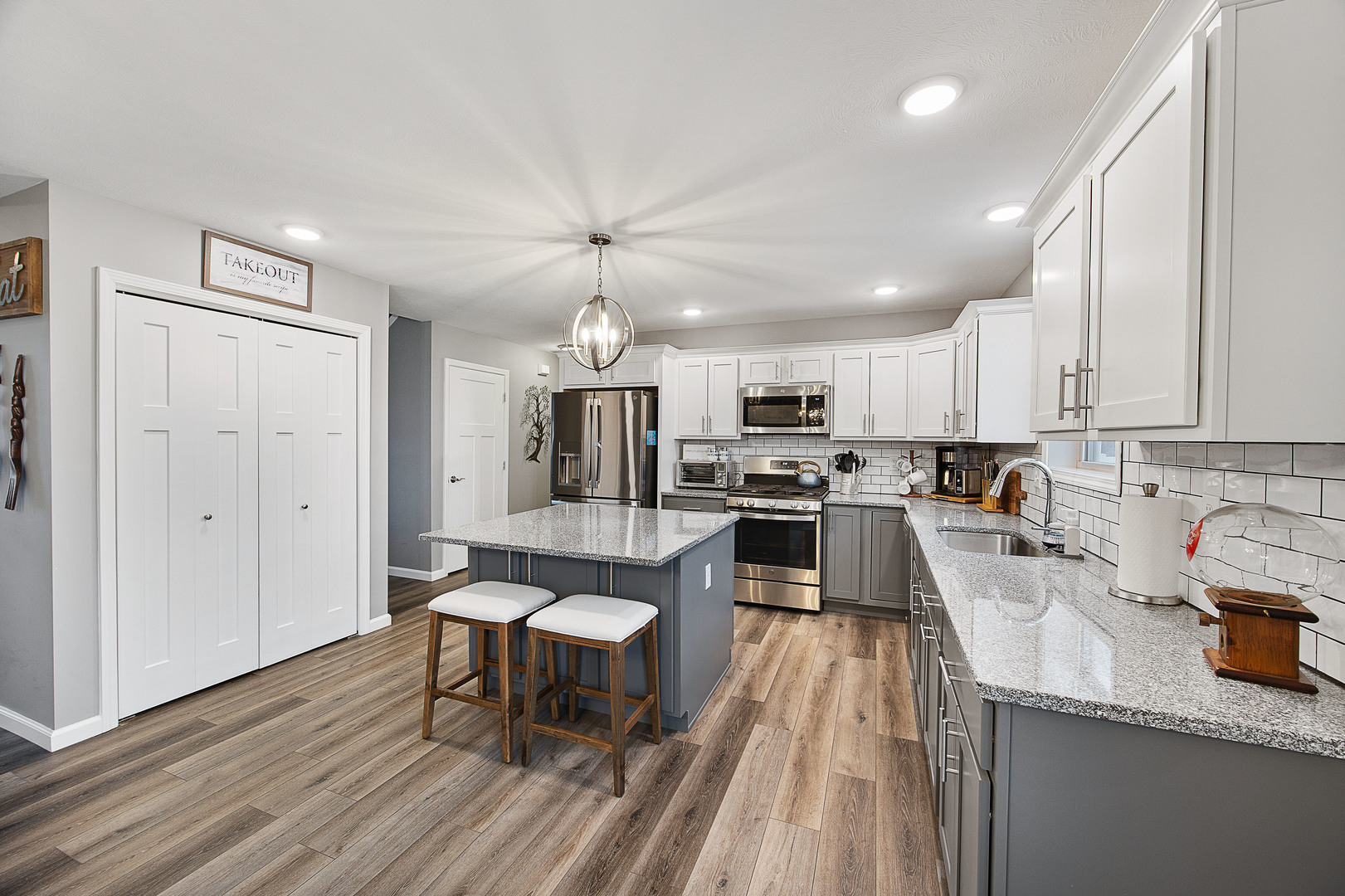 2745 Sedona Drive Normal, IL 61761 - Photo 13 of 41