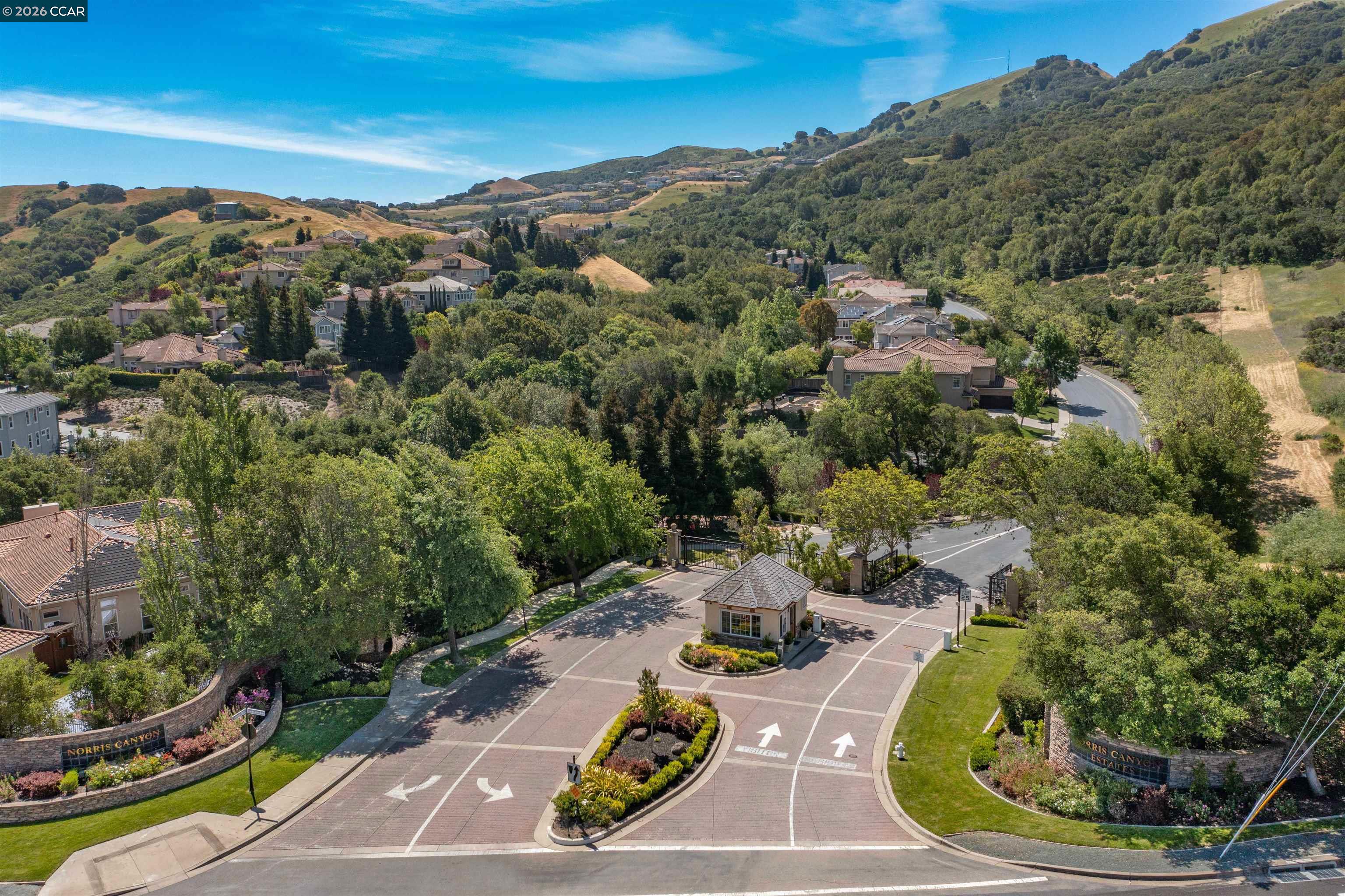 243 Lyndhurst Place San Ramon, CA 94583 - Photo 7 of 8