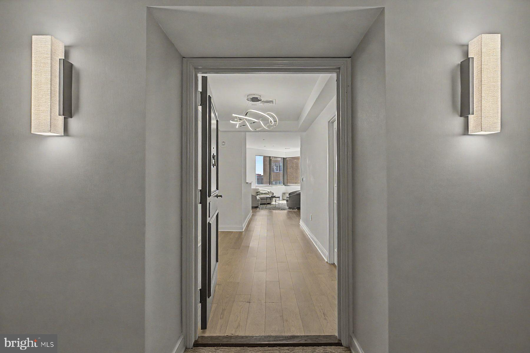 202-210 West Rittenhouse Square, Unit 1808 Philadelphia, PA 19103 - Photo 3 of 44