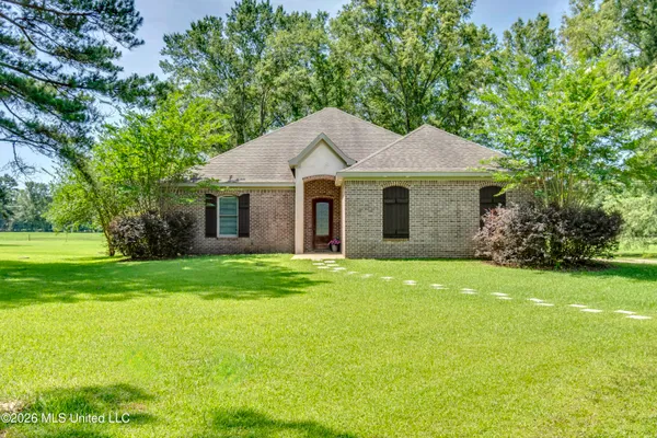 $415,000 | 275 Williams Drive, Florence, MS 39073