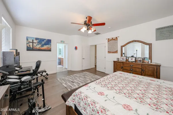 $899,900 | 8332 West Rosewood Lane, Peoria, AZ 85383