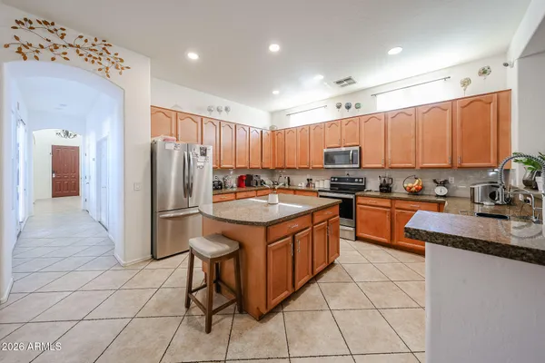$899,900 | 8332 West Rosewood Lane, Peoria, AZ 85383