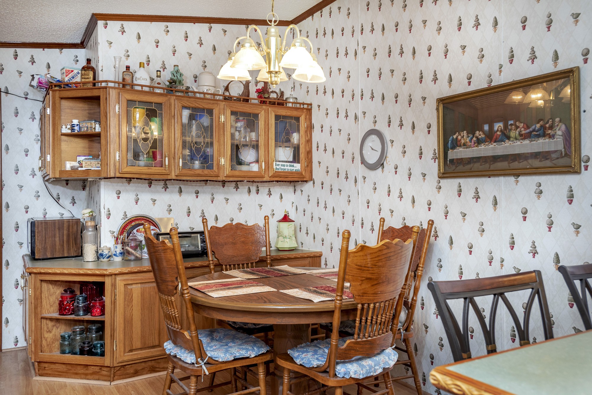 3941 Akin Ridge Road Williamsport, TN 38487 - Photo 4 of 18 a dining room with furniture and wooden floor