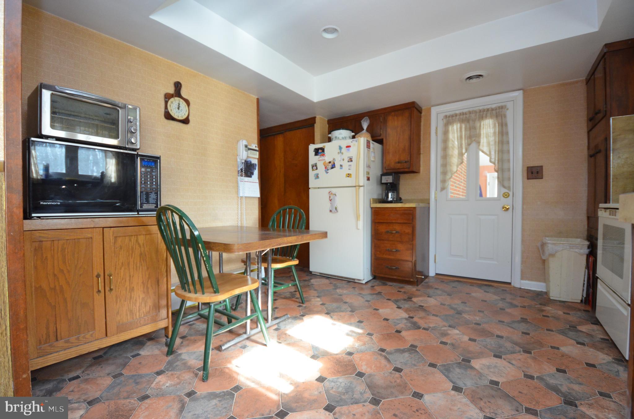 578 State Road Coopersburg, PA 18036 - Photo 9 of 22 Gallery Image 9