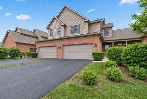 $379,000 | 1063 Inverness Drive, Antioch, IL 60002