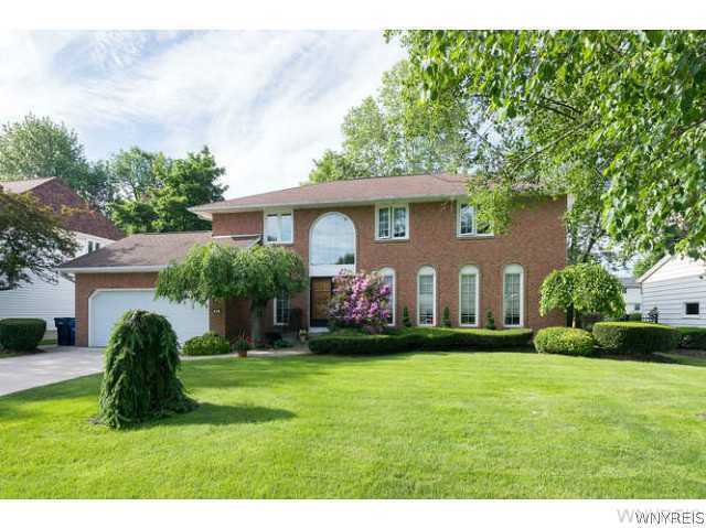 81 Autumnview Road Amherst, NY 14221 - Photo 1 of 1 Exterior Front