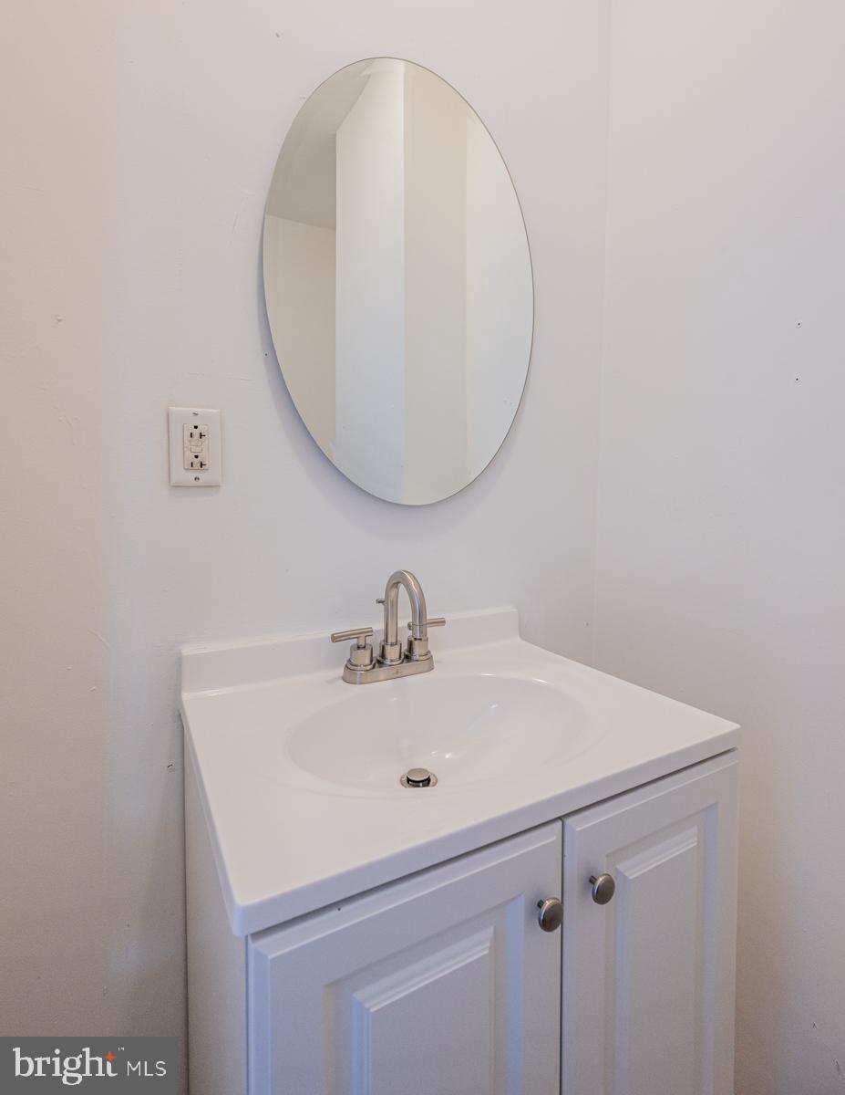 3612 Reisterstown Road Baltimore, MD 21215 - Photo 18 of 43 Powder Room