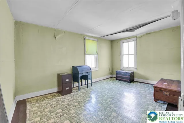 $520,000 | 1008 West Penn Pike, Tamaqua, PA 18252