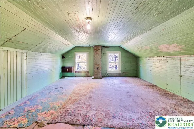 $520,000 | 1008 West Penn Pike, Tamaqua, PA 18252