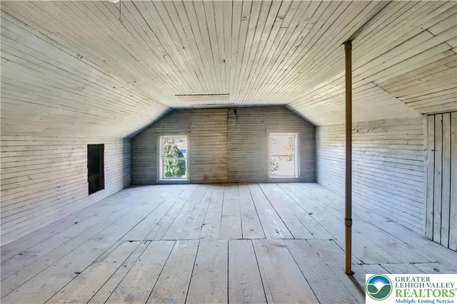 $520,000 | 1008 West Penn Pike, Tamaqua, PA 18252