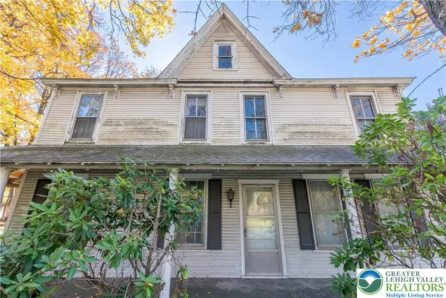 $520,000 | 1008 West Penn Pike, Tamaqua, PA 18252