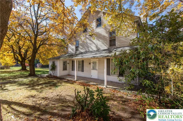 $520,000 | 1008 West Penn Pike, Tamaqua, PA 18252