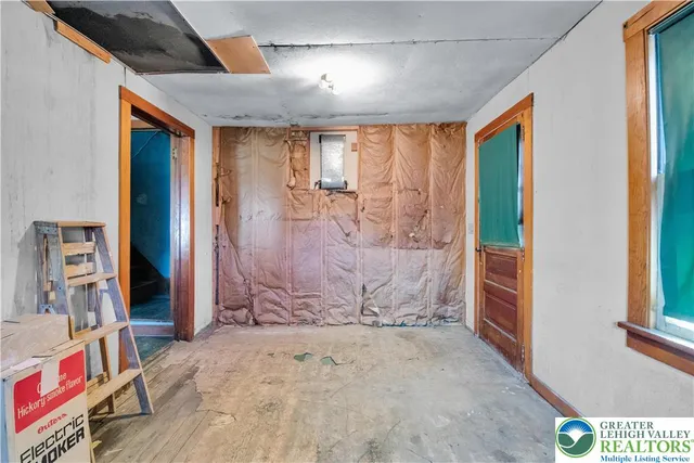 $520,000 | 1008 West Penn Pike, Tamaqua, PA 18252