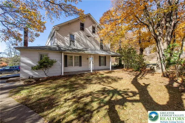 $520,000 | 1008 West Penn Pike, Tamaqua, PA 18252