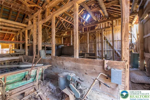 $520,000 | 1008 West Penn Pike, Tamaqua, PA 18252