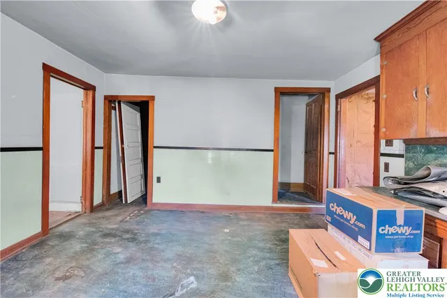 $520,000 | 1008 West Penn Pike, Tamaqua, PA 18252