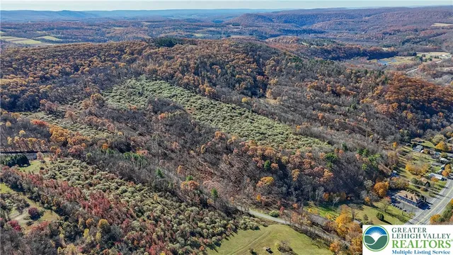 $520,000 | 1008 West Penn Pike, Tamaqua, PA 18252