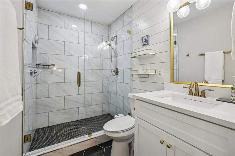 1702 Valencia Road Decatur, GA 30032 - Photo 17 of 27