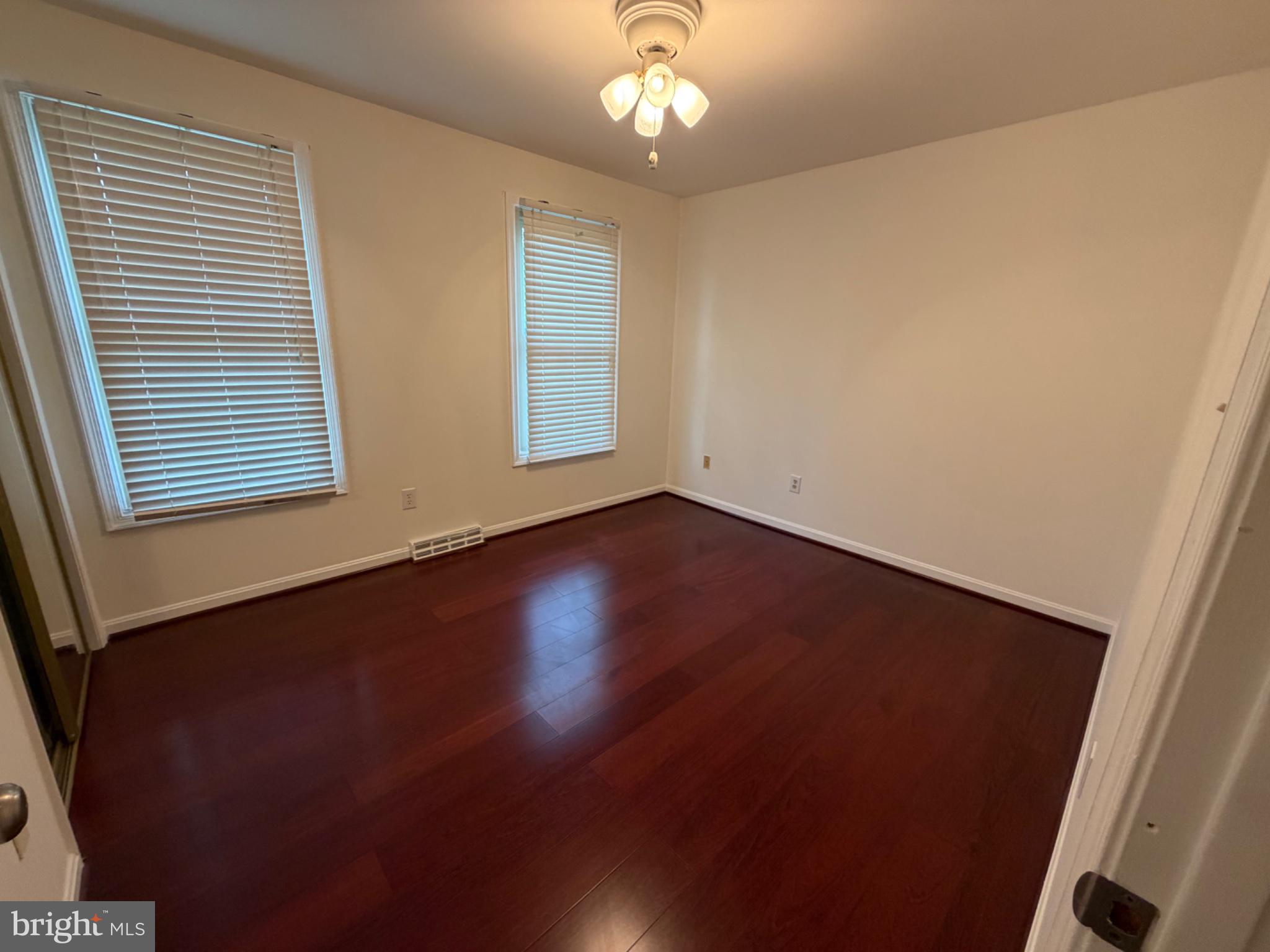 2861 Ridge Road Waldorf, MD 20603 - Photo 32 of 49 Bright and spacious room with charm.