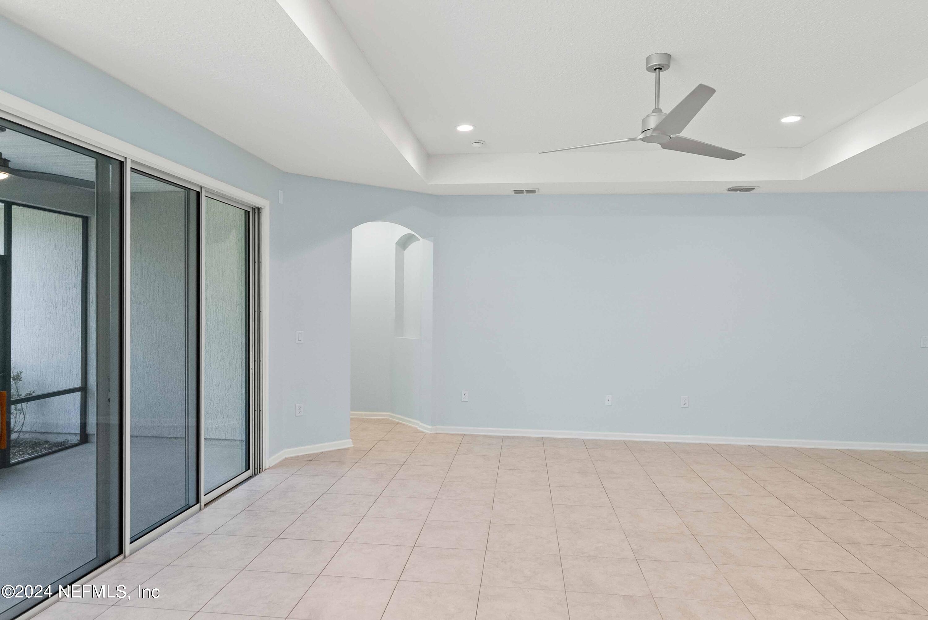 15 Greenview Lane St. Augustine, FL 32092 - Photo 29 of 41 an empty room with a natural light