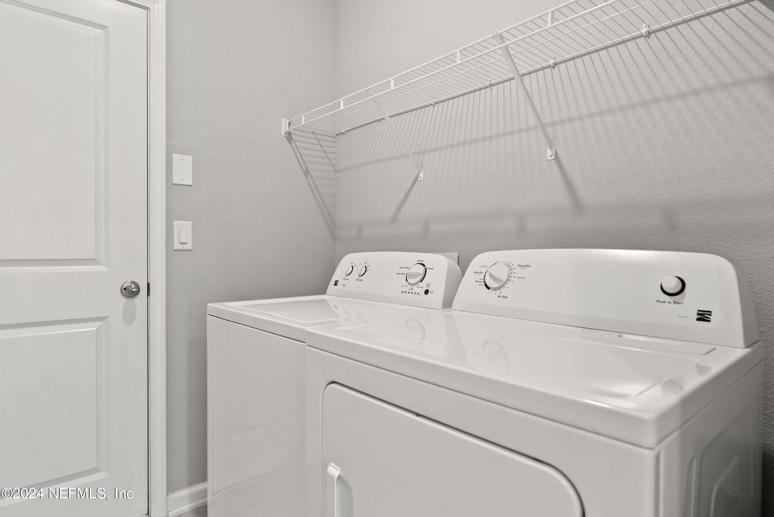 15 Greenview Lane St. Augustine, FL 32092 - Photo 40 of 41 a utility room with dryer and washer