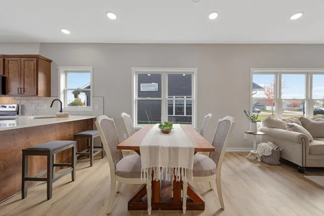 $385,900 | 873 Escalade Lane, Owatonna, MN 55060