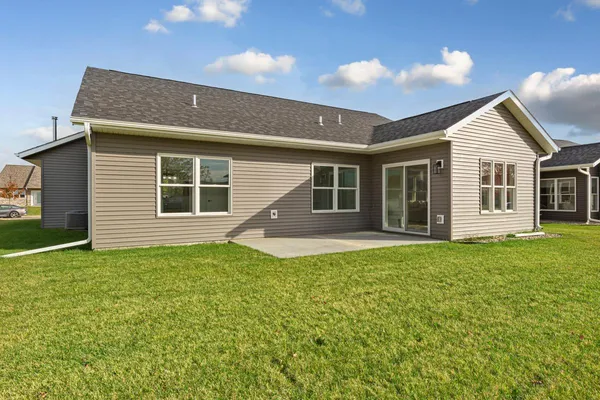 $385,900 | 873 Escalade Lane, Owatonna, MN 55060