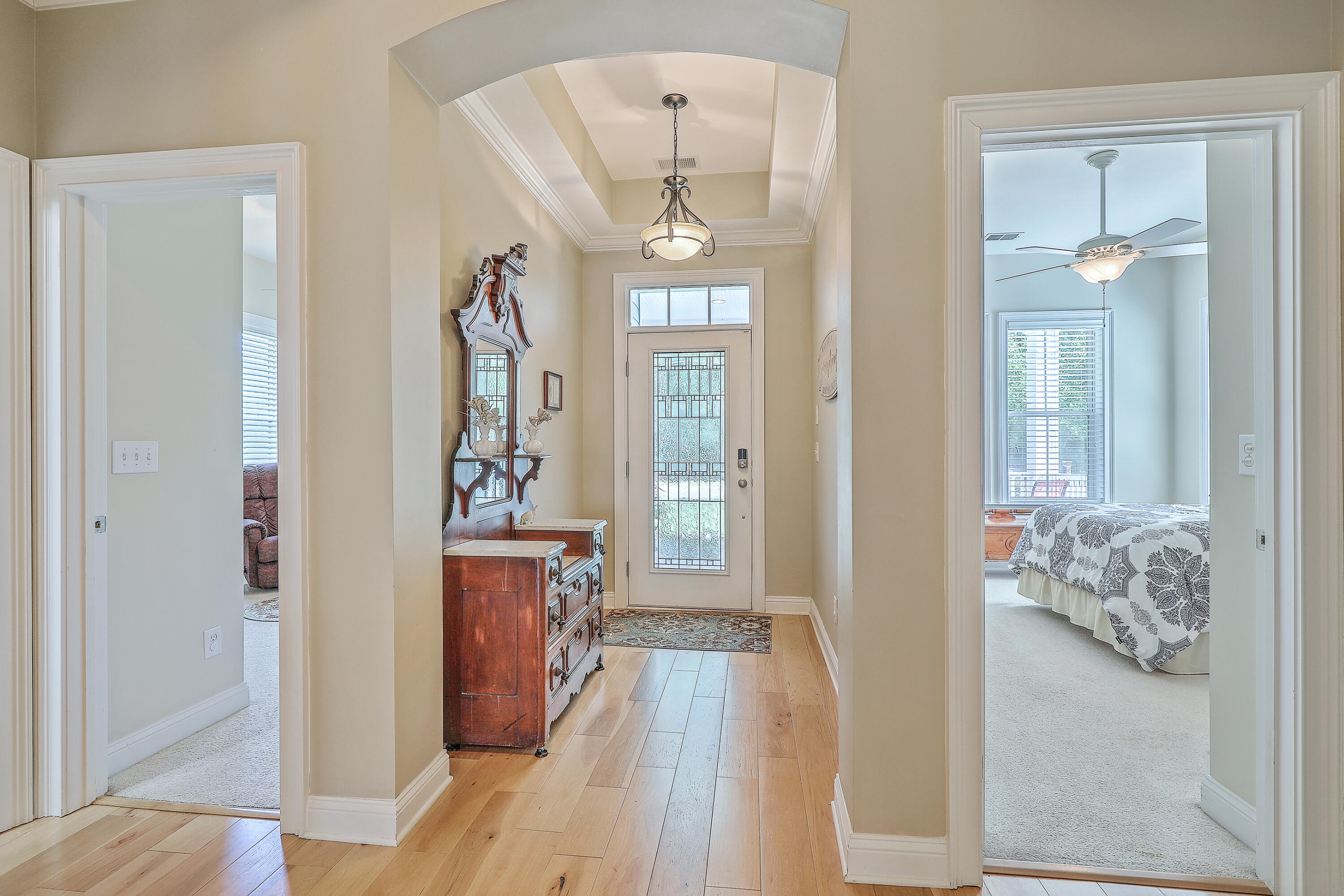 1800 Hall Point Road Mount Pleasant, SC 29466 - Photo 8 of 47 Foyer 1