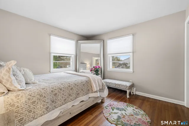 $2,795 | 12 Beach Park Road, Clinton, CT 06413