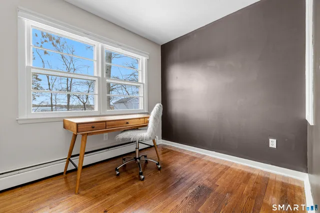 $2,795 | 12 Beach Park Road, Clinton, CT 06413